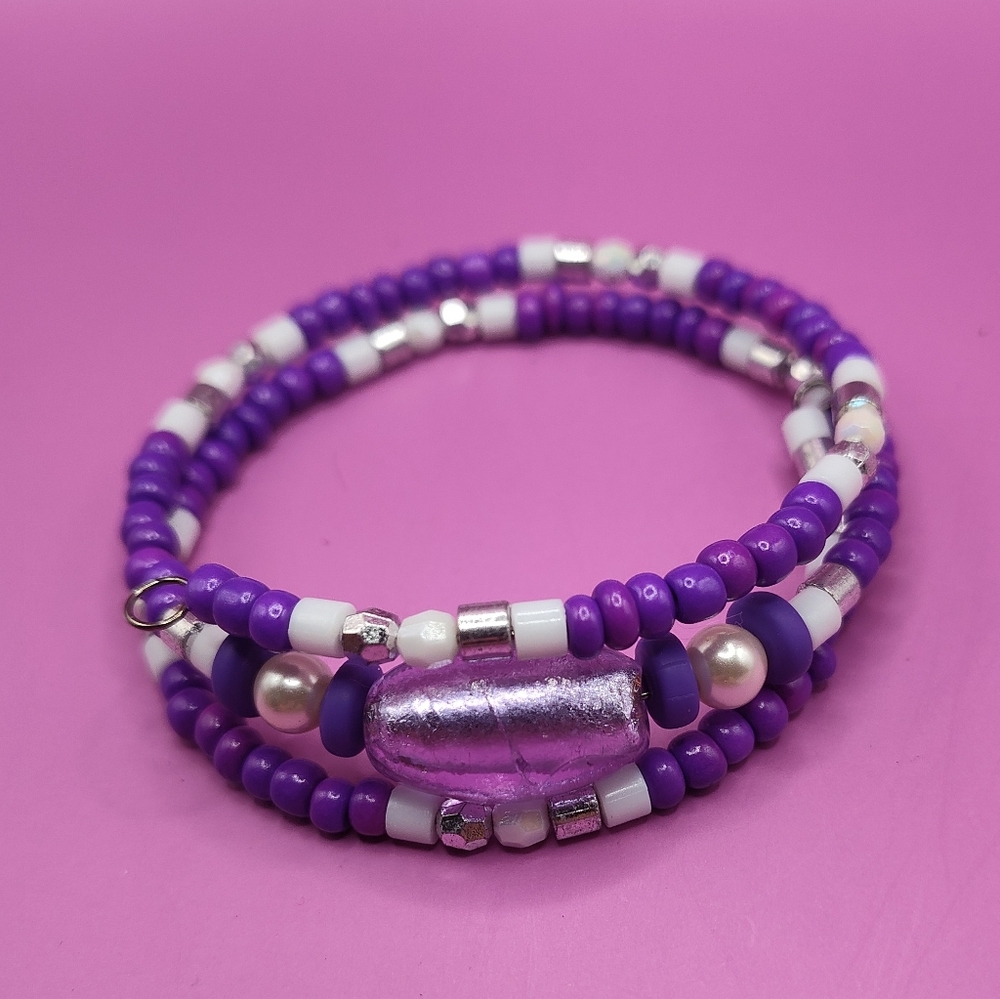 Handcrafted bracelets - Picture 2 of 4